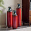 Ensemble de 3 grands vases de plancher rustiques en métal au fini artisanal, texture brûlée à la main pour une décoration de maison de campagne moderne et industrielle (28,35, 24,41, 20,47 pouces)