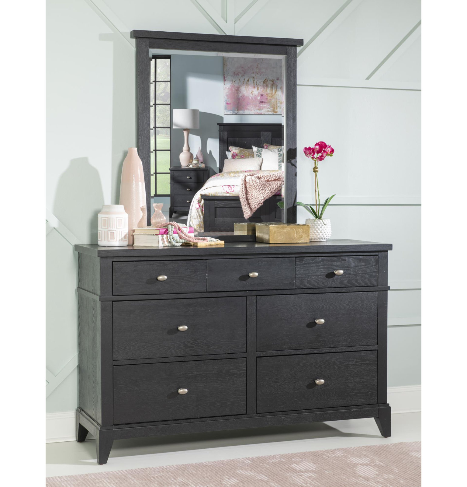 Today's Traditions 7-Drawer Dresser, Black