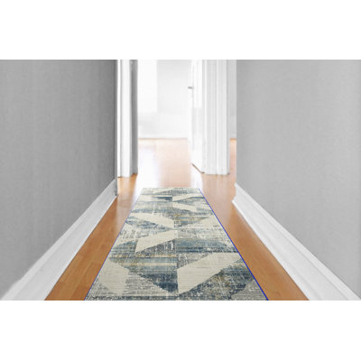Garzon Geometric Indoor Rug