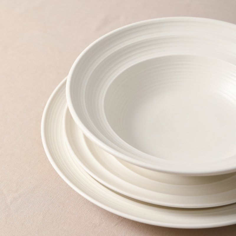 Earth & Clay Celeste 24-Piece Dinnerware Set Stoneware, Beige