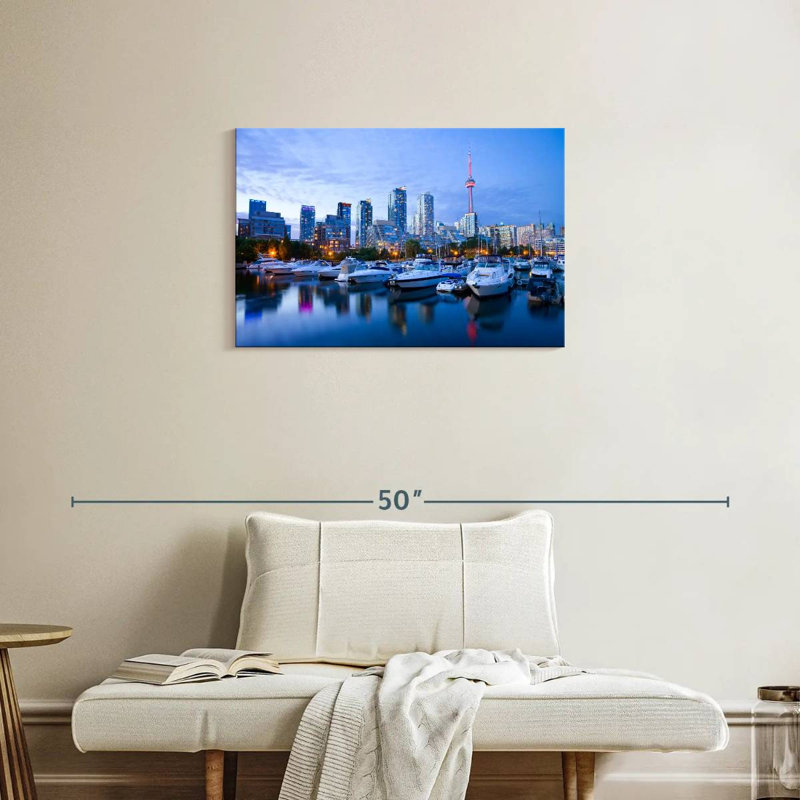 «Sireci Toronto Waterfront Blue Hour», H 20 po x l 30 po
