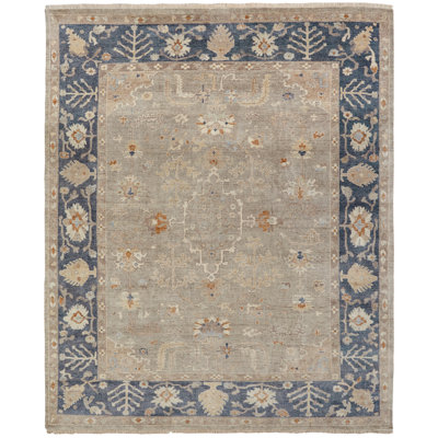 Preciado Wool Oriental Area Rug in Gray/Navy
