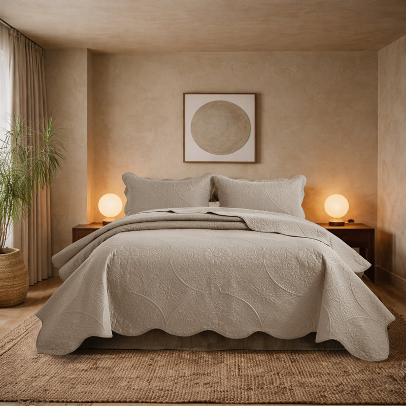Ensemble de couvre-lit matelassé en microfibre à motif floral, Couvre-lit très grand + 2 taies d'oreiller très , Beige