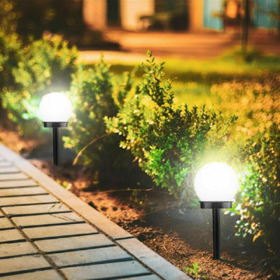 Ensemble de lumières de sentier intégrées à énergie solaire noires à DEL