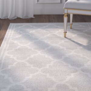 8' x 10'Ammundsen Geometric Light Gray/Beige Area Rug