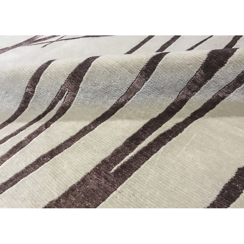 Tapis beige et brun noué à la main de haute qualité