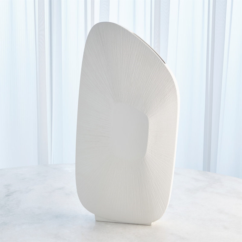 Vase de table en céramique, Blanc mat, H 24,75 po x l 12,75 po x P 5 po