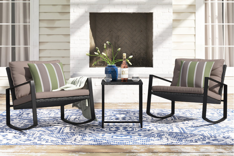 Linneman Outdoor Seating Group with Cushions