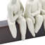 Sculpture abstraite de personnages assis