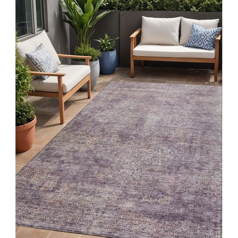 Tapis extérieur lavable floral prune et lavande 5 pi x 8 pi