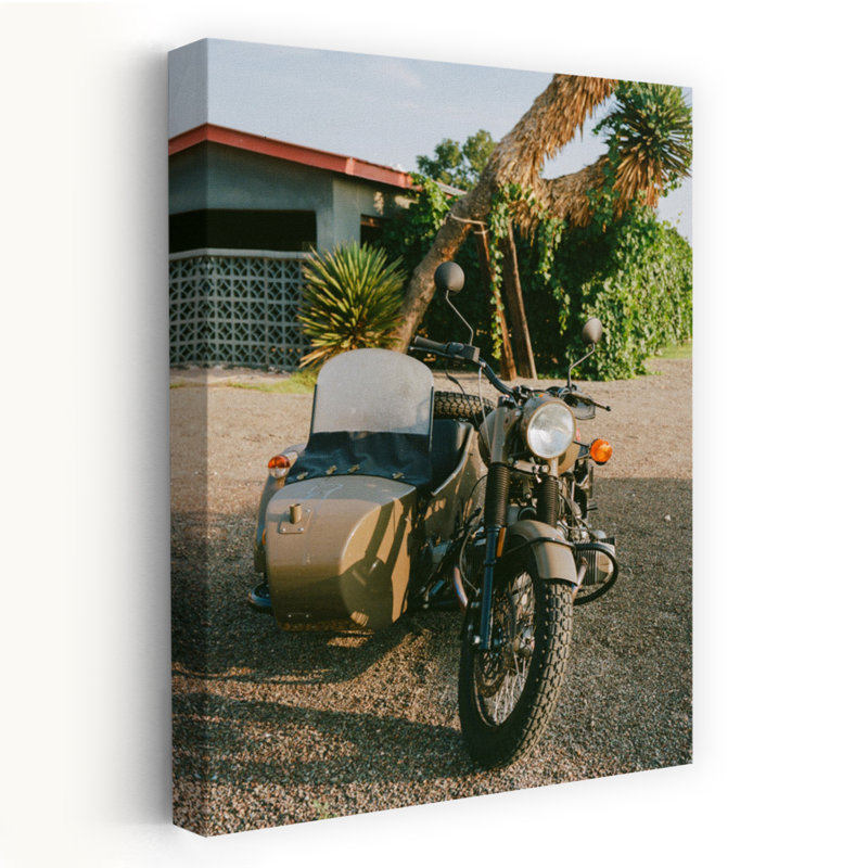 «Vintage Sidecar Motorcycles Abstract Contemporary Palm Plant Tree», reproduction d'art murale, 24" H x 16" W