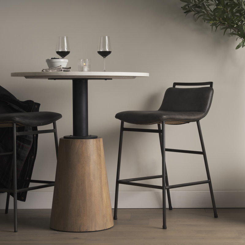 Kavalan II Bar Stool, Counter Stool (24.5” Seat Height)