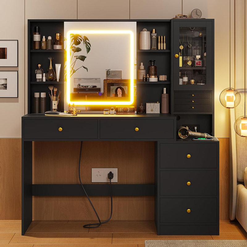 Carrelli Vanity, Black