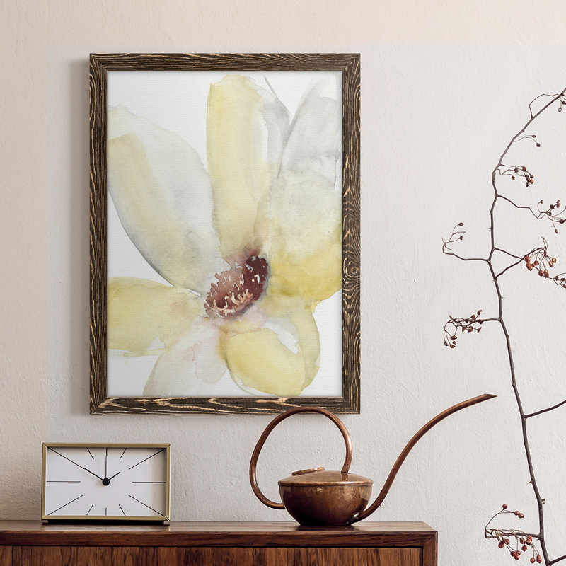 Toile encadrée de qualité supérieure «Lush Flower II» - prête à être accrochée, H 44 po x l 31 po x P 1 po, Noyer
