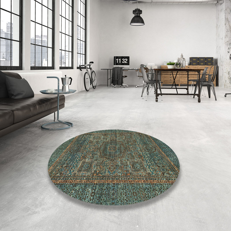 Oriental Indoor Rug, Round 7'