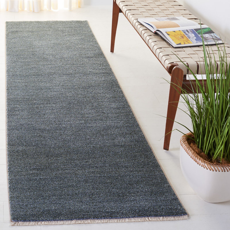 Olivarria Lasa 104 Area Rug In Green, Runner 2'3" x 8'