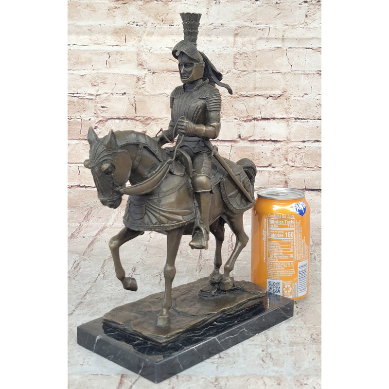 Figurines et sculptures rokeshia