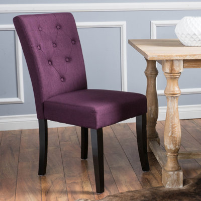 Chaise d'appoint rembourrée et capitonnée Aristeo