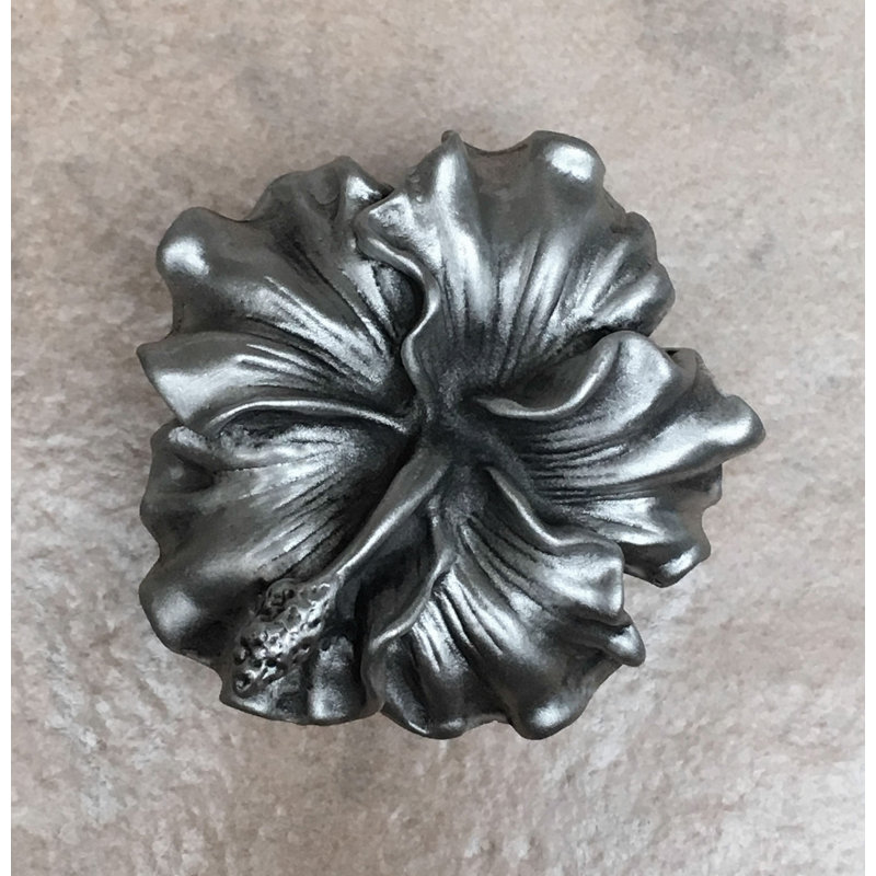 Botanical Novelty Knob, Satin
