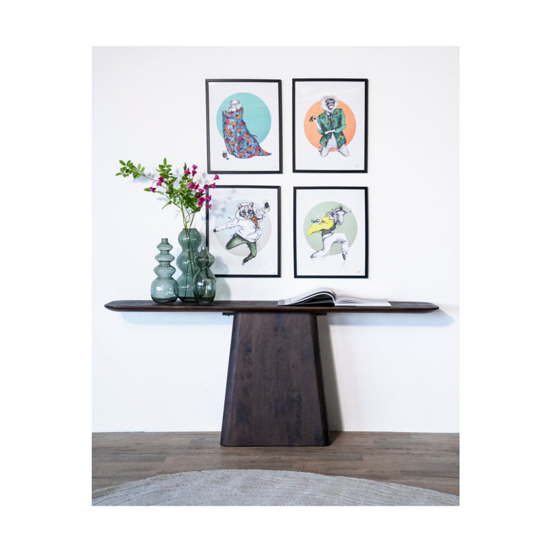 Console Aron, Brun