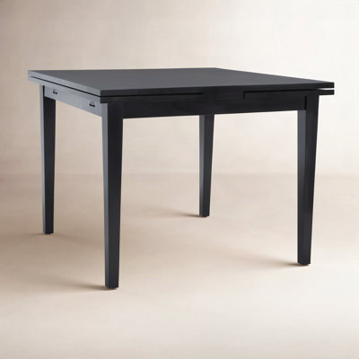 Arizona 69.5'' Extendable Dining Table