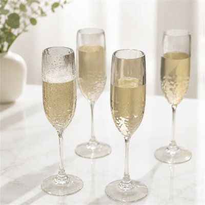 Plastic Champagne Flutes Set of 4 (6oz)