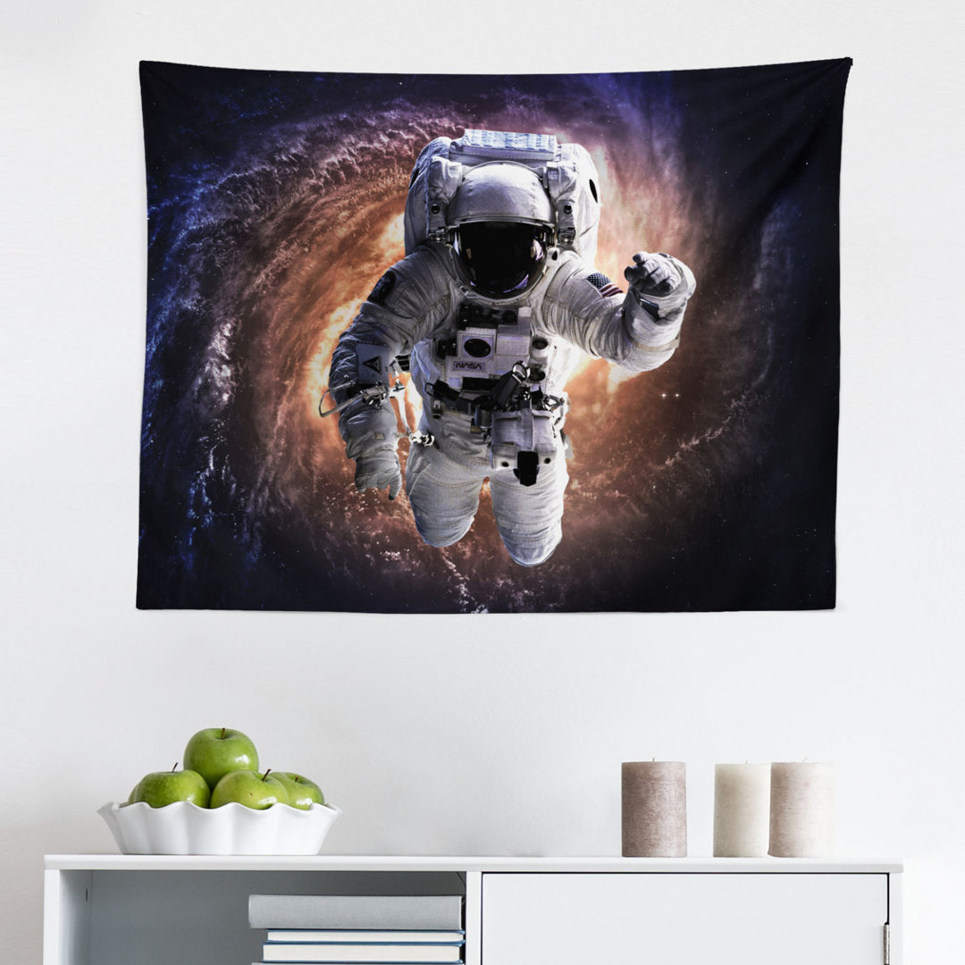 Wandbehang Astronaut im Weltraum mitandromeda Galaxie Fantasy Science Fiction