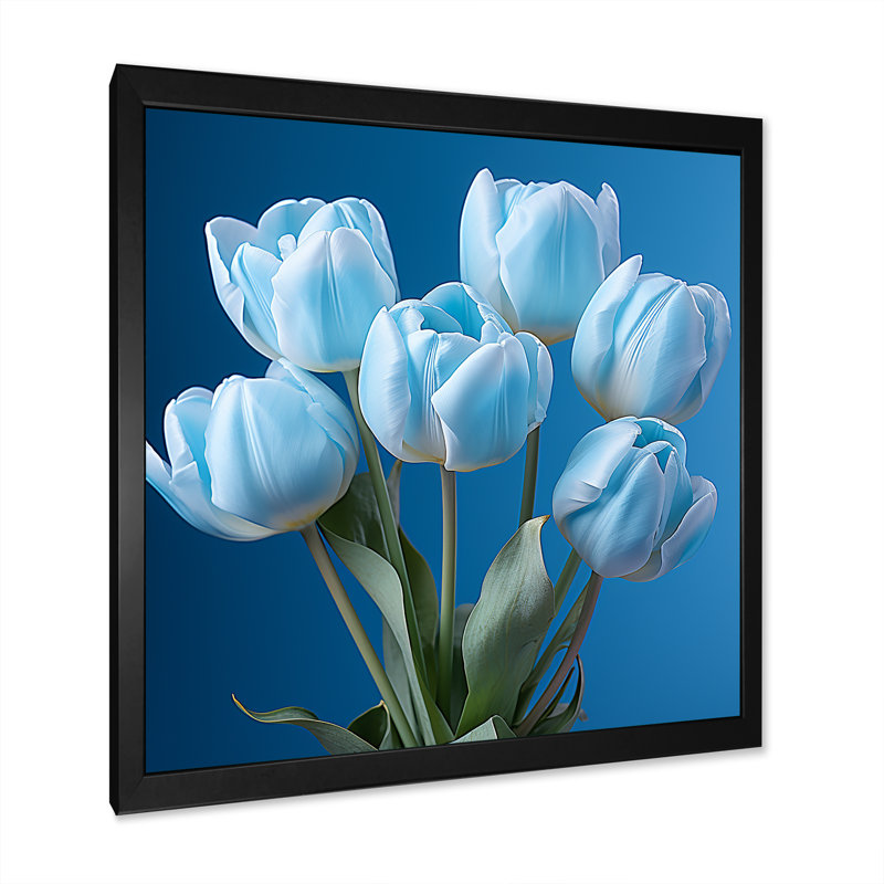 «Azure Blue Tulips Bloom IV» sur toile, Cadre simple noir, H 16 po x l 16 po x P 1 po