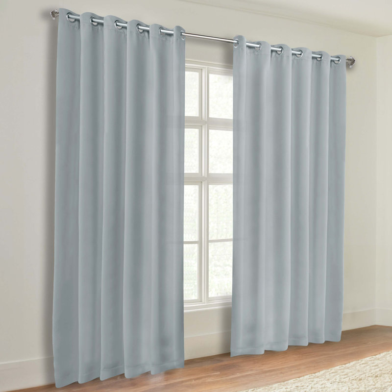 Paire de rideaux obscurcissant avec œillets Millendon, L 70 po x L 84 po, Bleu pierre