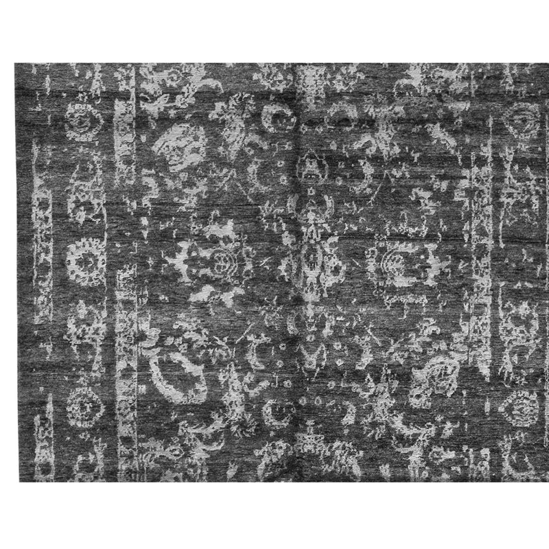 Oriental Area Rug in Gray