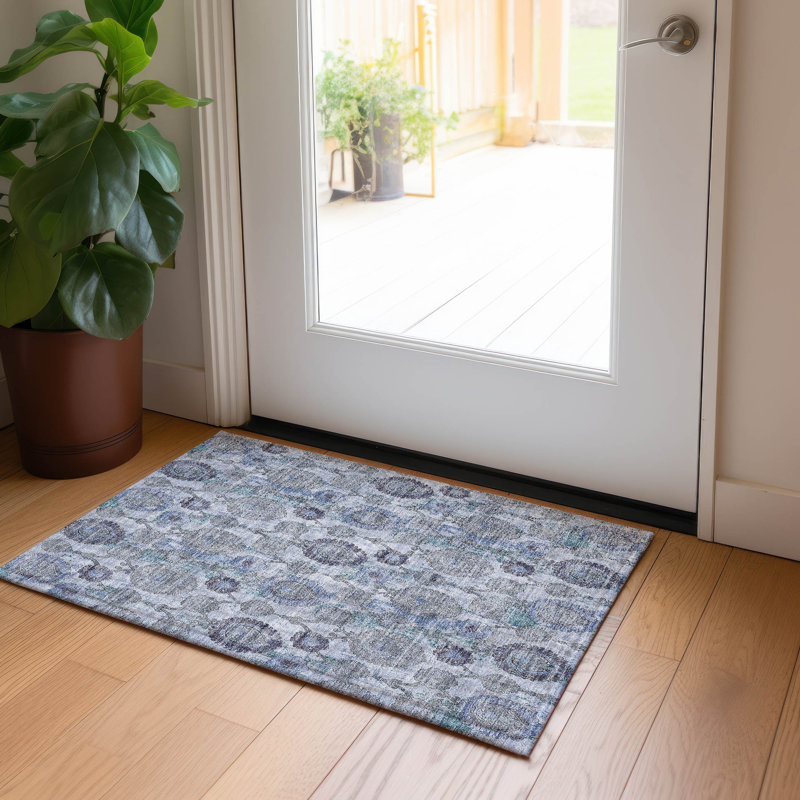 Malchow Washable Damask Indoor / Outdoor Rug, Rectangle 1'8" x 2'6"