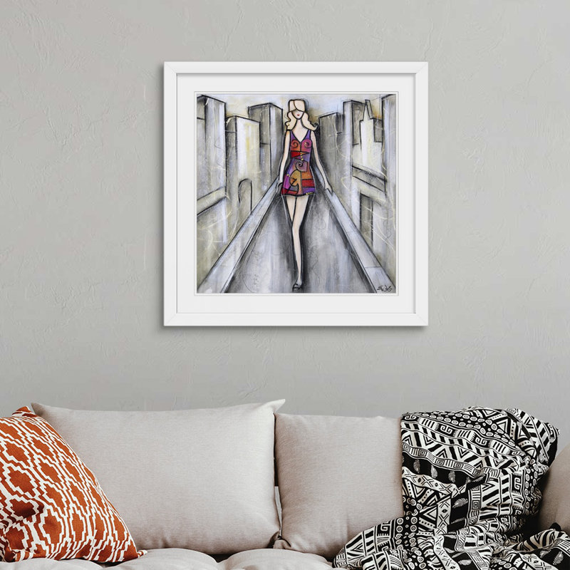 «Mini in the City» par Brittiney, Malveaux, impression, H 32 po x l 32 po x P 1 po, Cadre blanc
