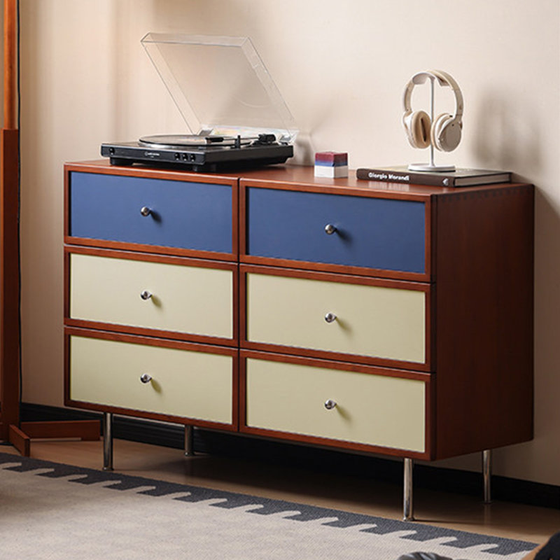 Buffet de style minimaliste français
