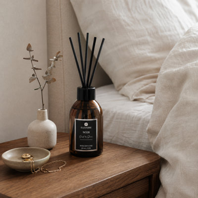 Contemporary Reed Diffusers And Sticks Set For Home Fragrance - Modern Scented Aromatic Flameless For Living Room Or Bathroom Accent - 8", Black
