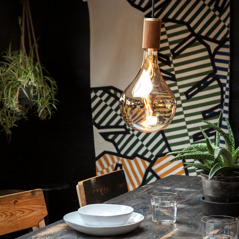 Luminaire suspendu simple Voronoi I en noyer