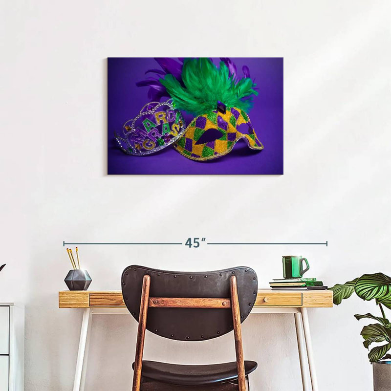 Lelend Mardi Gras Accessories, 20" H x 30" W