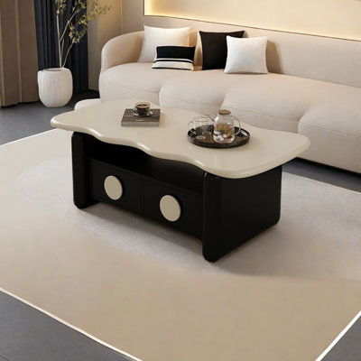 Table basse de style crème