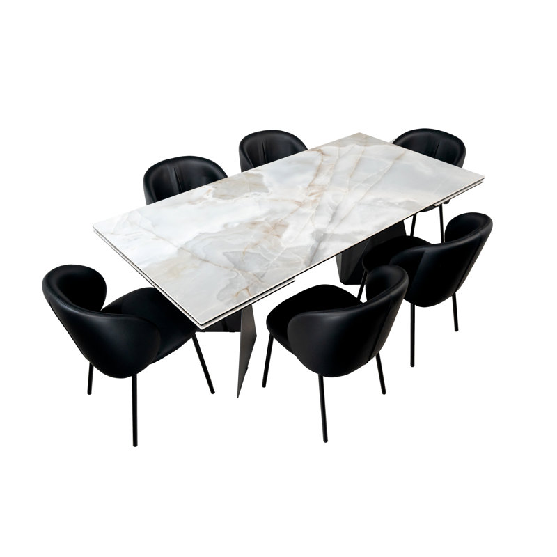 Brynlynn 6 - Person Dining Set