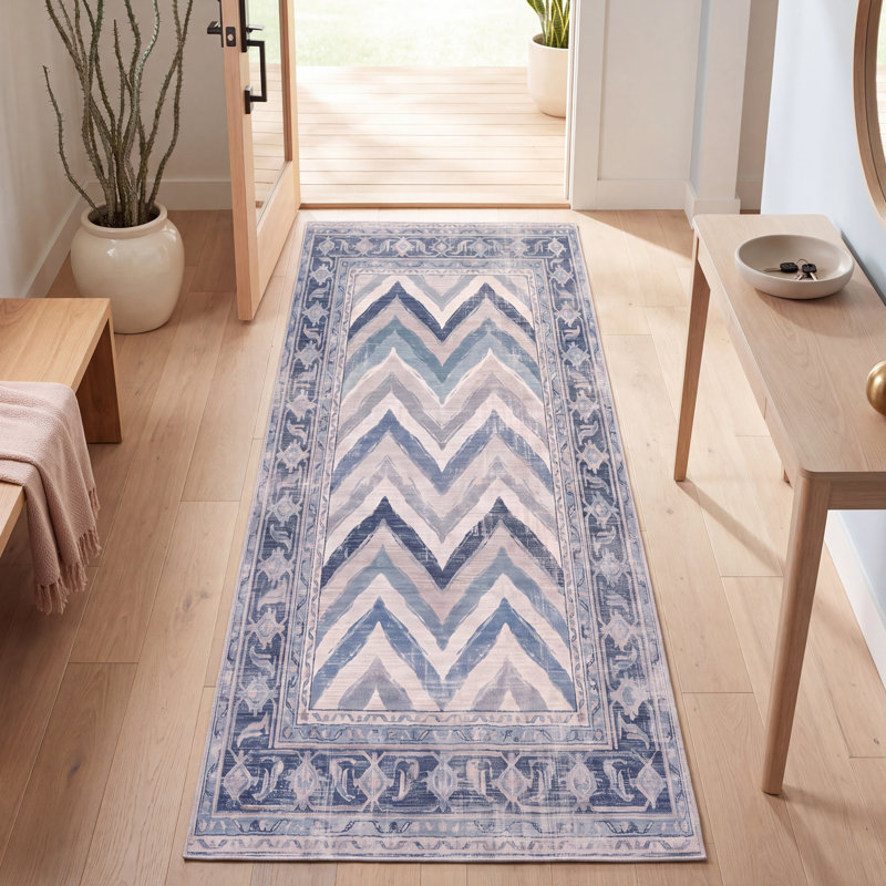 Tapis Carrington moderne à rayures effet pinceau, bleu marine, turquoise, gris, crème et rose, lavable à la machine, antidérapant, à poils courts, pour l'intérieur et l'extérieur, adapté aux animaux domestiques, idéal pour le salon, la chambre, la salle à manger, l'entrée, le couloir ou le bureau.