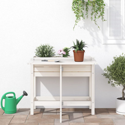 Brenika Solid Wood Outdoor Elevated Planter