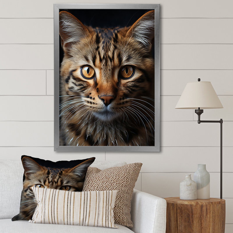 «Talal Animal Cat Selfie», reproduction sur toile, H 32 po x l 24 po x P 1 po, Cadre simple argenté