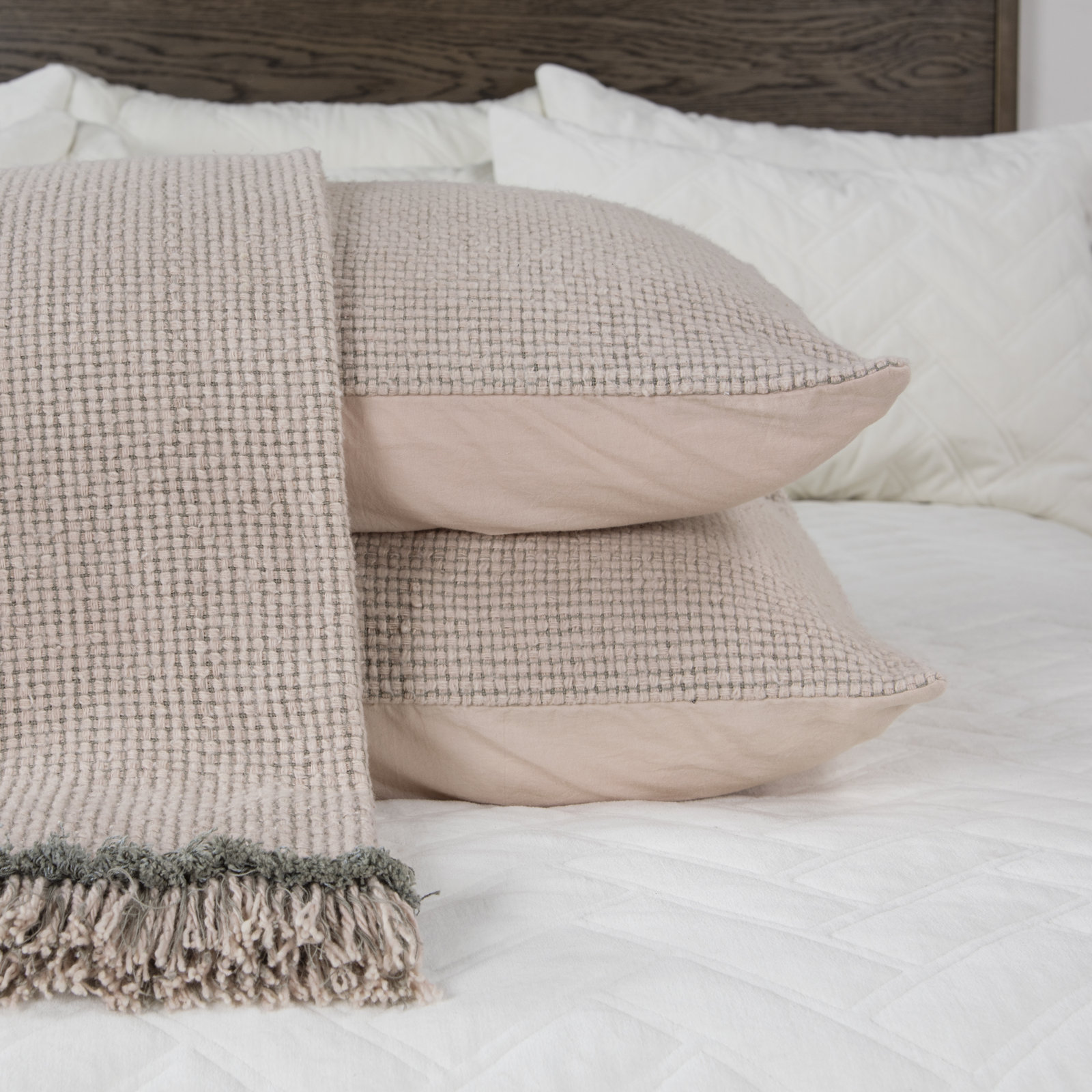 Eastover Cotton Hand Woven Blanket, Blush