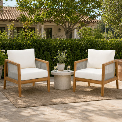 Ensemble moderne de 2 fauteuils club d'extérieur de style côtier avec cadres en bois d'acacia, panneaux en corde tressée et coussins hydrofuges pour patio, jardin, terrasse et porche