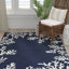 Tapis touffeté à la main à motif floral Bellavia-356693194
