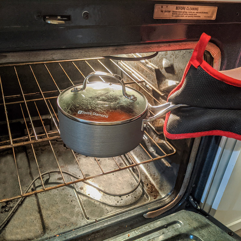 Non-Stick Stainless Steel Saucepan with Lid, 2 qt