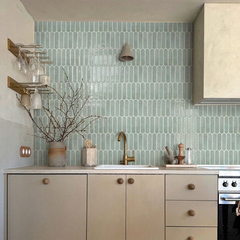 10 pièces de dosseret à peler et coller 3D plus épais, tuiles murales auto-adhésives en écaille de poisson 12 po x 12 po pour la cuisine et la salle de bain - 2,5 mm d'épaisseur, imperméable, résistant à la chaleur, facile à installer, couvre 10 pieds carrés - brume verte