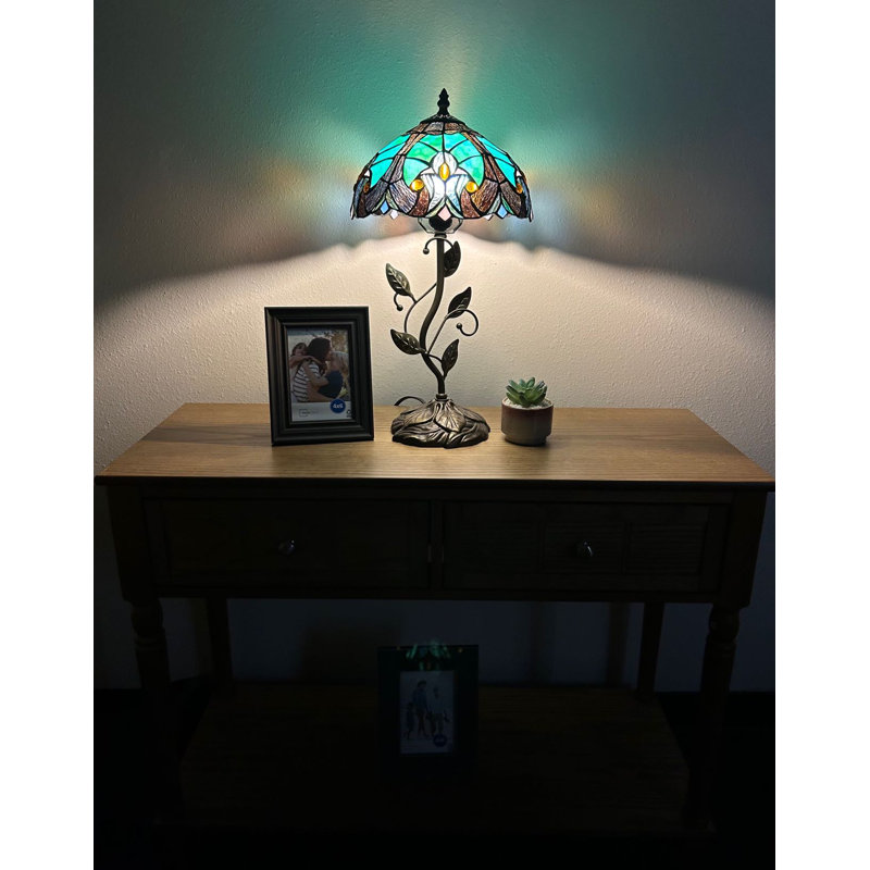 Lampe de table Rvier Tiffany avec ampoule à DEL en verre coloré vert l 10 po x P 10 po x H 20 po, Vert / Brun