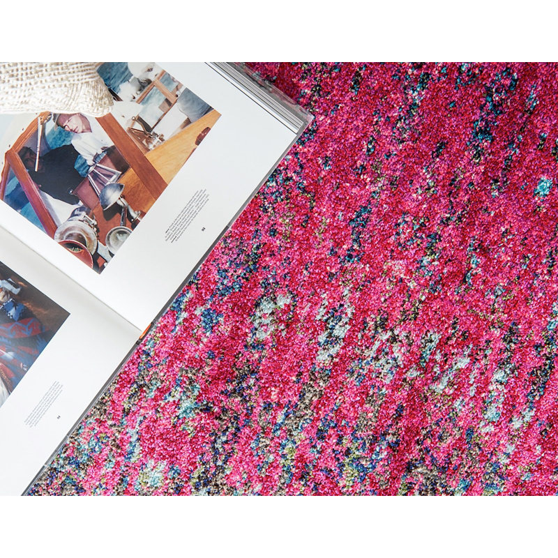 Tapis rouge à motif géométrique Mulloy, Tapis de couloir 2 pi 7 po x 10 pi
