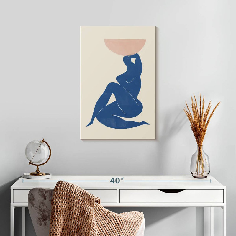 Leisha, femme abstraite avec vase, H 24 po x l 16 po