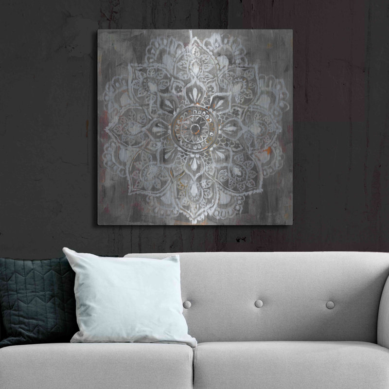 «Mandala in Neutral II» par Danhui Nai, H 36 po x l 36 po
